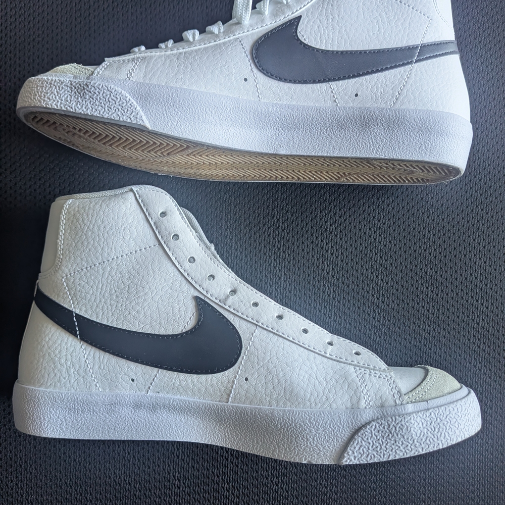 Nike Kids White and Black High-Top Sneakers - Picture 3 of 7
